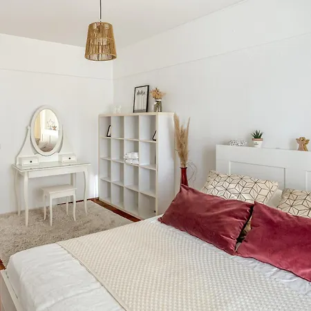 Fontainhas - Віавіа